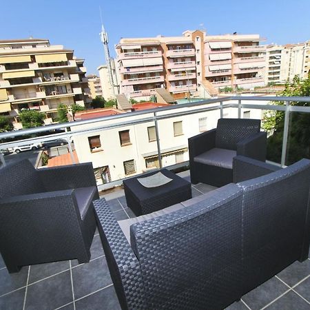 Roura 2 Planet Costa Dorada Apartment La Pineda Ngoại thất bức ảnh